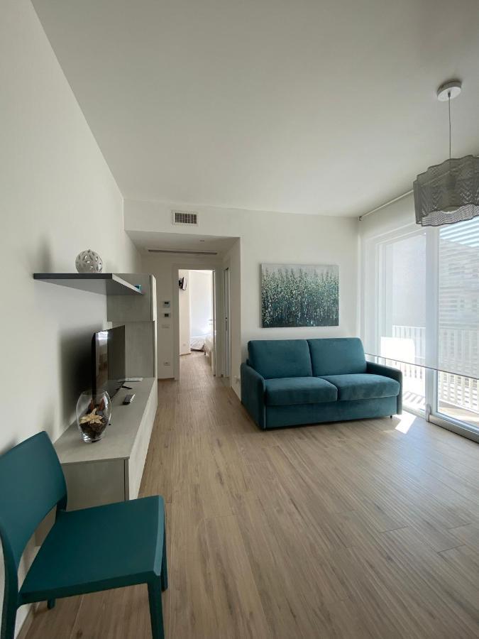 Aura Marina Casa Vacanze โปลีญาโนอามาเร ภายนอก รูปภาพ