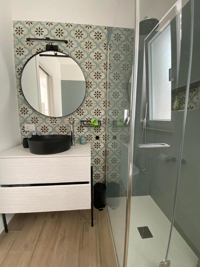 Aura Marina Casa Vacanze โปลีญาโนอามาเร ภายนอก รูปภาพ