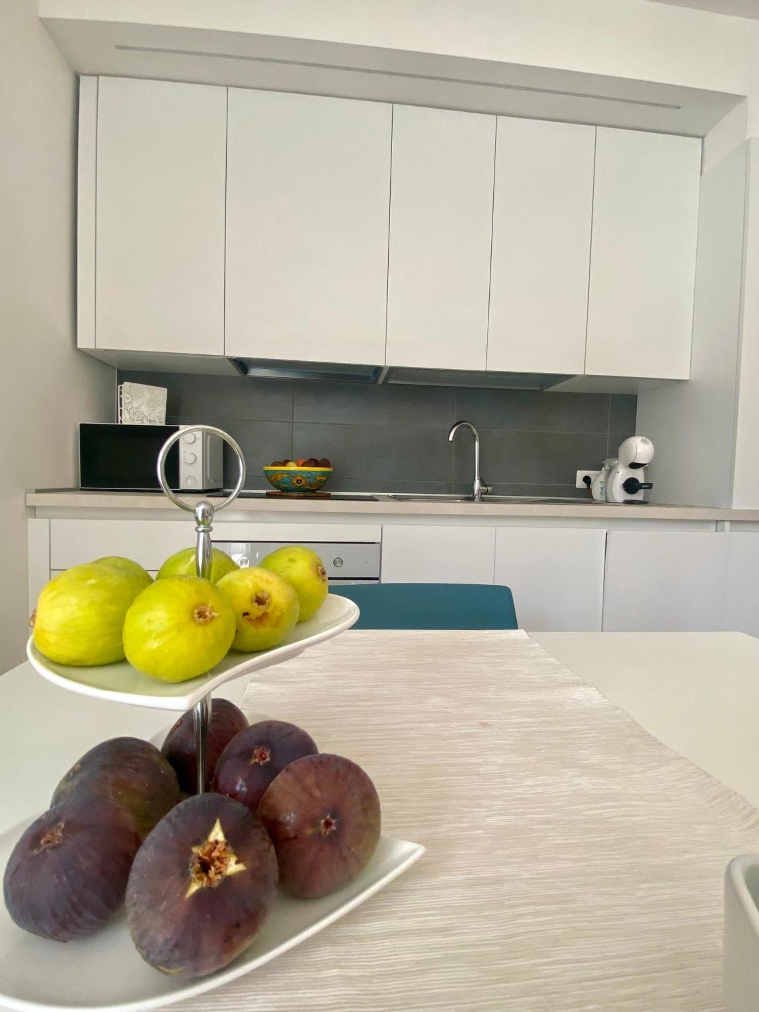 Aura Marina Casa Vacanze โปลีญาโนอามาเร ภายนอก รูปภาพ